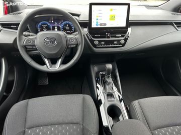 Car image 15