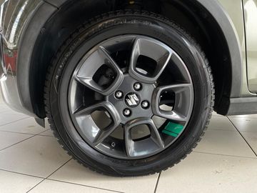 Car image 21