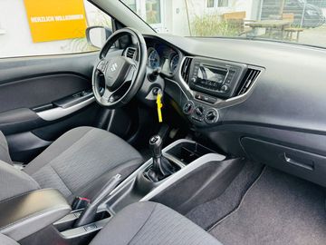 Car image 20