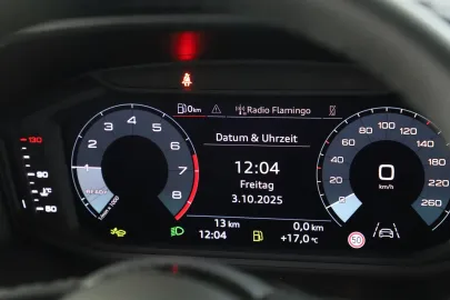 Car image 43