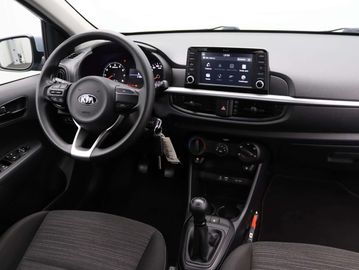 Car image 30