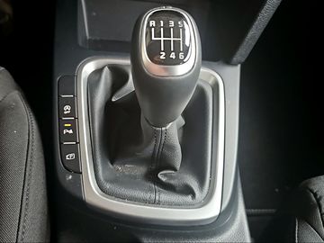 Car image 30