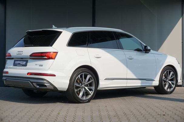 Audi Q7 55 TFSIe quattro S-Line 280 kW image number 4