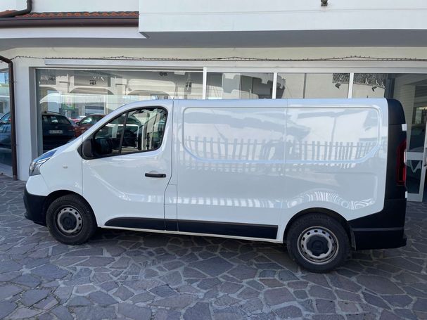 Renault Trafic dCi 120 88 kW image number 4