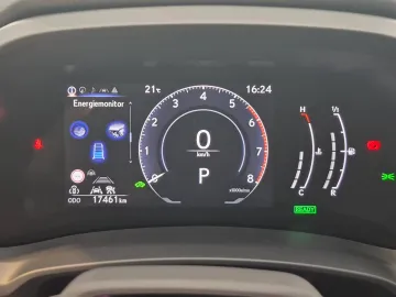 Car image 35