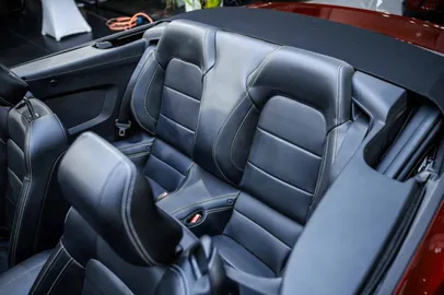 Car image 26