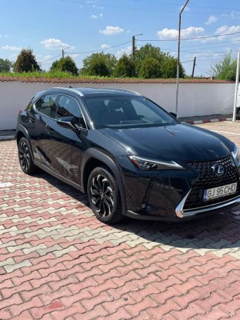 Lexus UX 150 kW image number 1