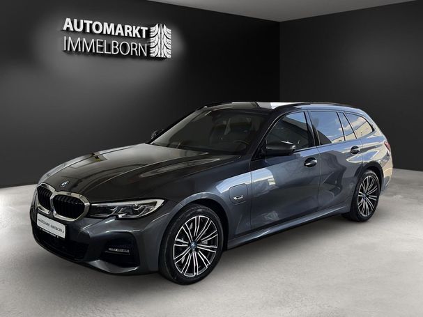 BMW 330e xDrive M Sport 185 kW image number 1