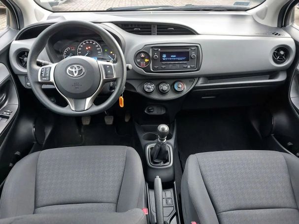 Toyota Yaris 82 kW image number 9