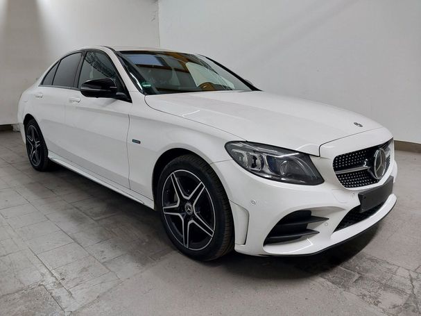 Mercedes-Benz C 300 de AMG Line 225 kW image number 2