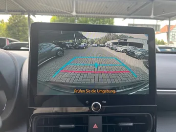 Car image 28