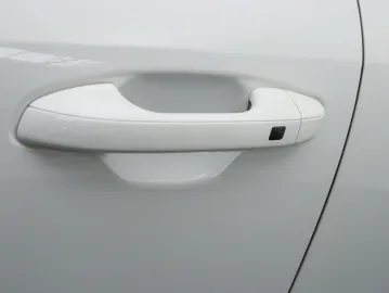 Car image 45