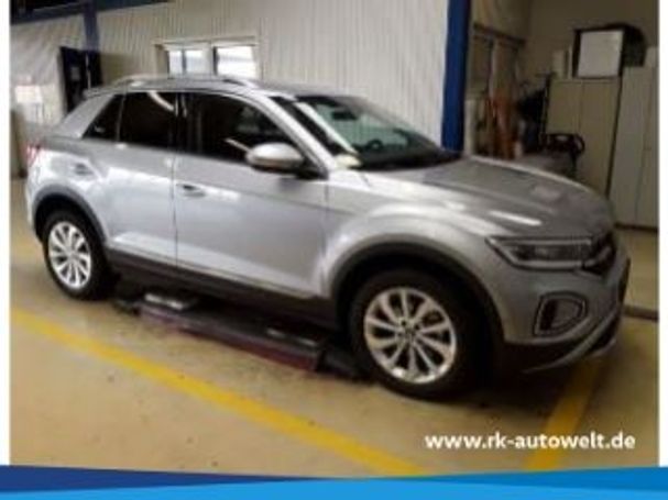 Volkswagen T-Roc 1.5 TSI 110 kW image number 2