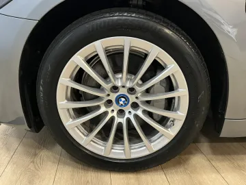 Car image 45