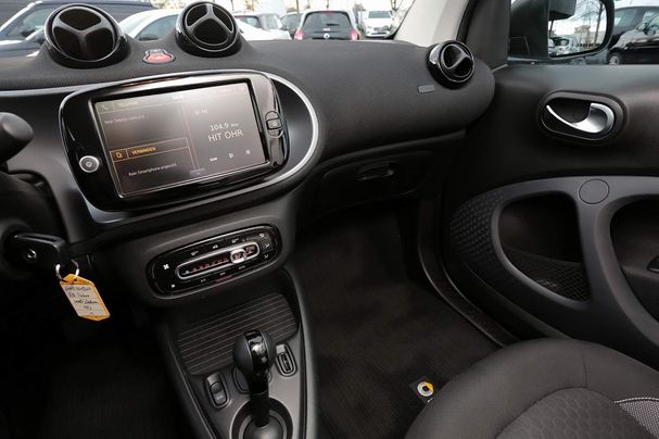 Smart ForTwo EQ 60 kW image number 12