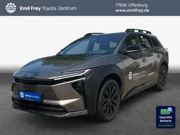 Car image 2