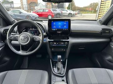 Car image 14