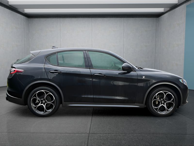 Alfa Romeo Stelvio 2.2