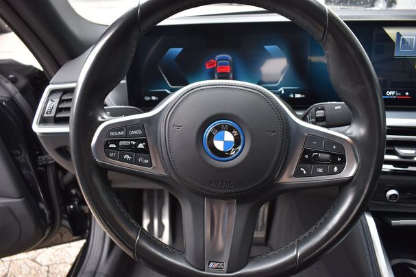 BMW i4 eDrive40 M Sport 250 kW image number 16