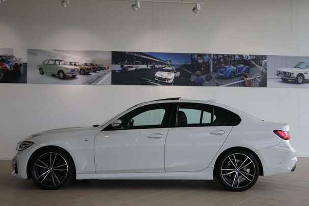 BMW 320i 135 kW image number 5