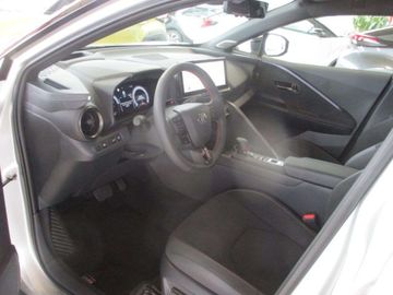 Car image 23