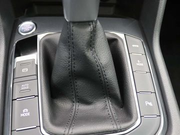 Car image 36