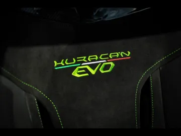 Car image 29