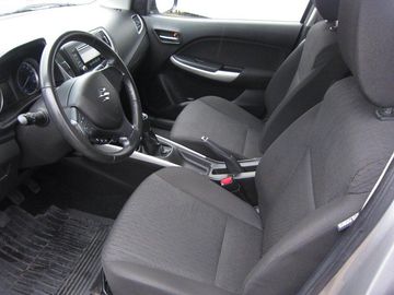 Car image 11