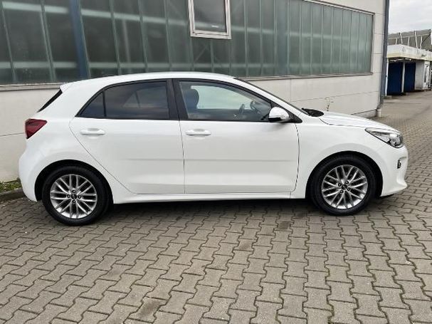 Kia Rio 1.0 T-GDi 74 kW image number 3