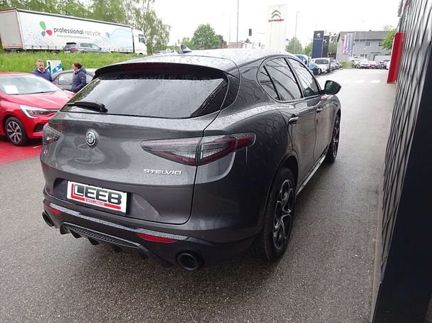 Alfa Romeo Stelvio 2.2 16V AT8 Q4 154 kW image number 17