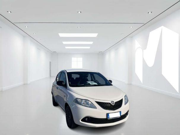 Lancia Ypsilon 51 kW image number 2