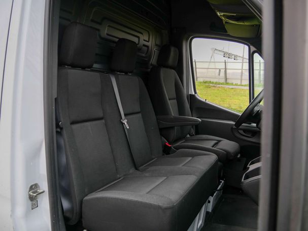 Mercedes-Benz Sprinter 317 CDI RWD 125 kW image number 5