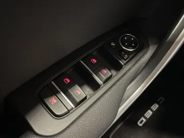 Car image 42