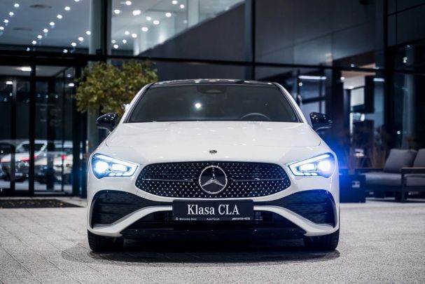 Mercedes-Benz CLA 220 Shooting Brake CLA 140 kW image number 3