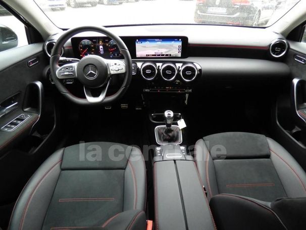 Mercedes-Benz A 180 100 kW image number 4