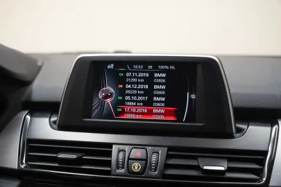 Car image 37