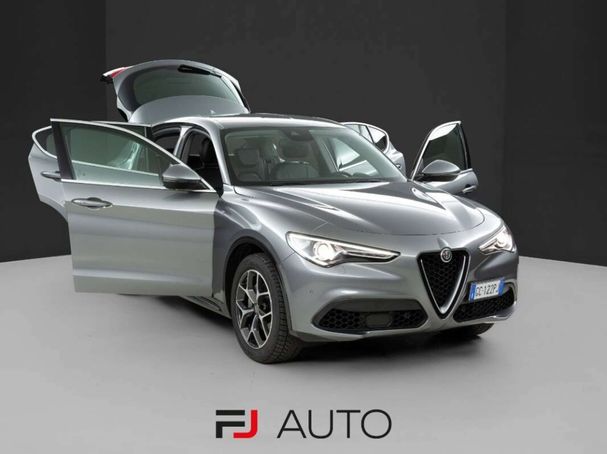 Alfa Romeo Stelvio 2.2 Q4 154 kW image number 3