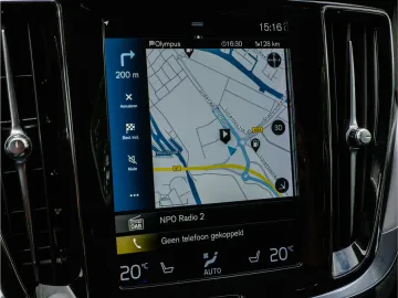 Car image 35