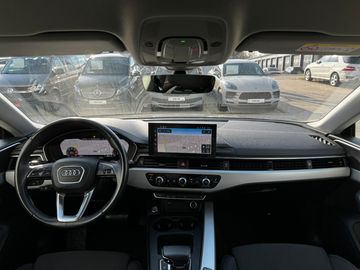 Car image 25