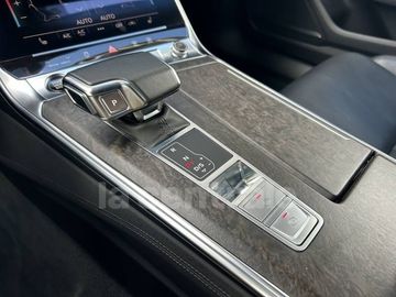 Car image 37