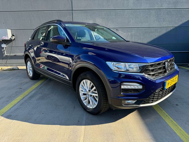 Volkswagen T-Roc 1.0 TSI Style 85 kW image number 2