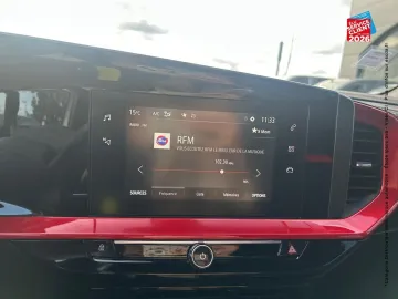 Car image 20
