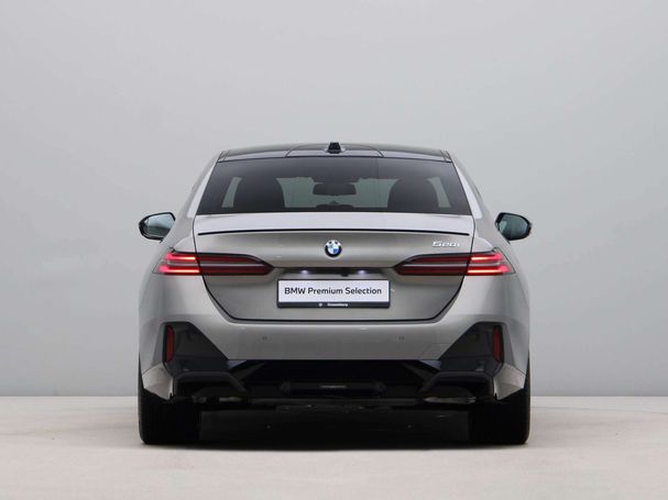 BMW 520i 140 kW image number 10