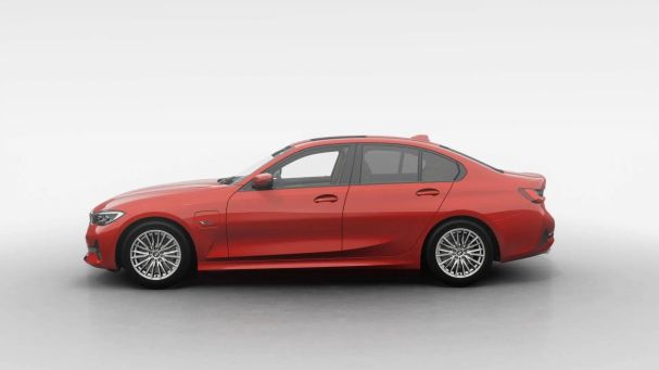 BMW 320 e 150 kW image number 3