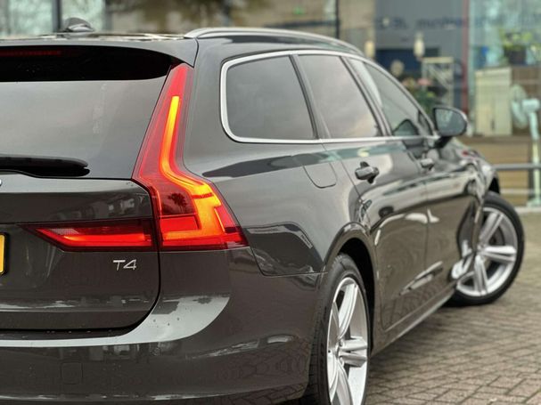 Volvo V90 T4 140 kW image number 26