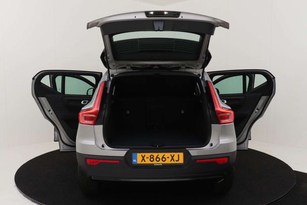 Volvo XC40 Single Motor Essential 175 kW image number 20