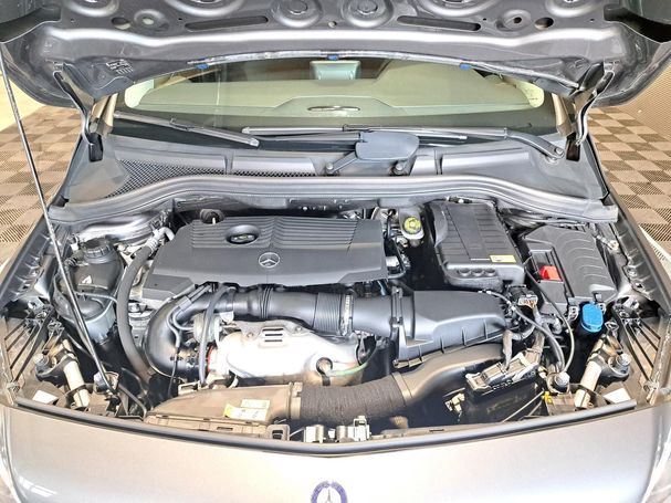 Mercedes-Benz B 180 BlueEFFICIENCY 90 kW image number 28