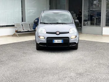 Car image 2