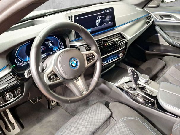 BMW 530 e 215 kW image number 7