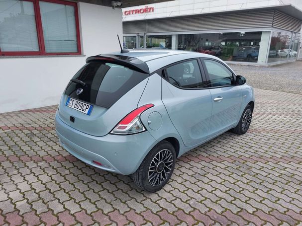 Lancia Ypsilon 51 kW image number 2